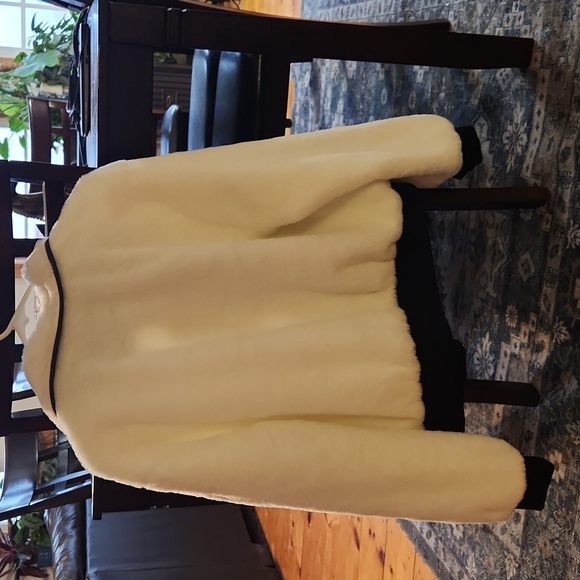 Vigoss Sherpa Cream Jacket - Picture 4 of 4